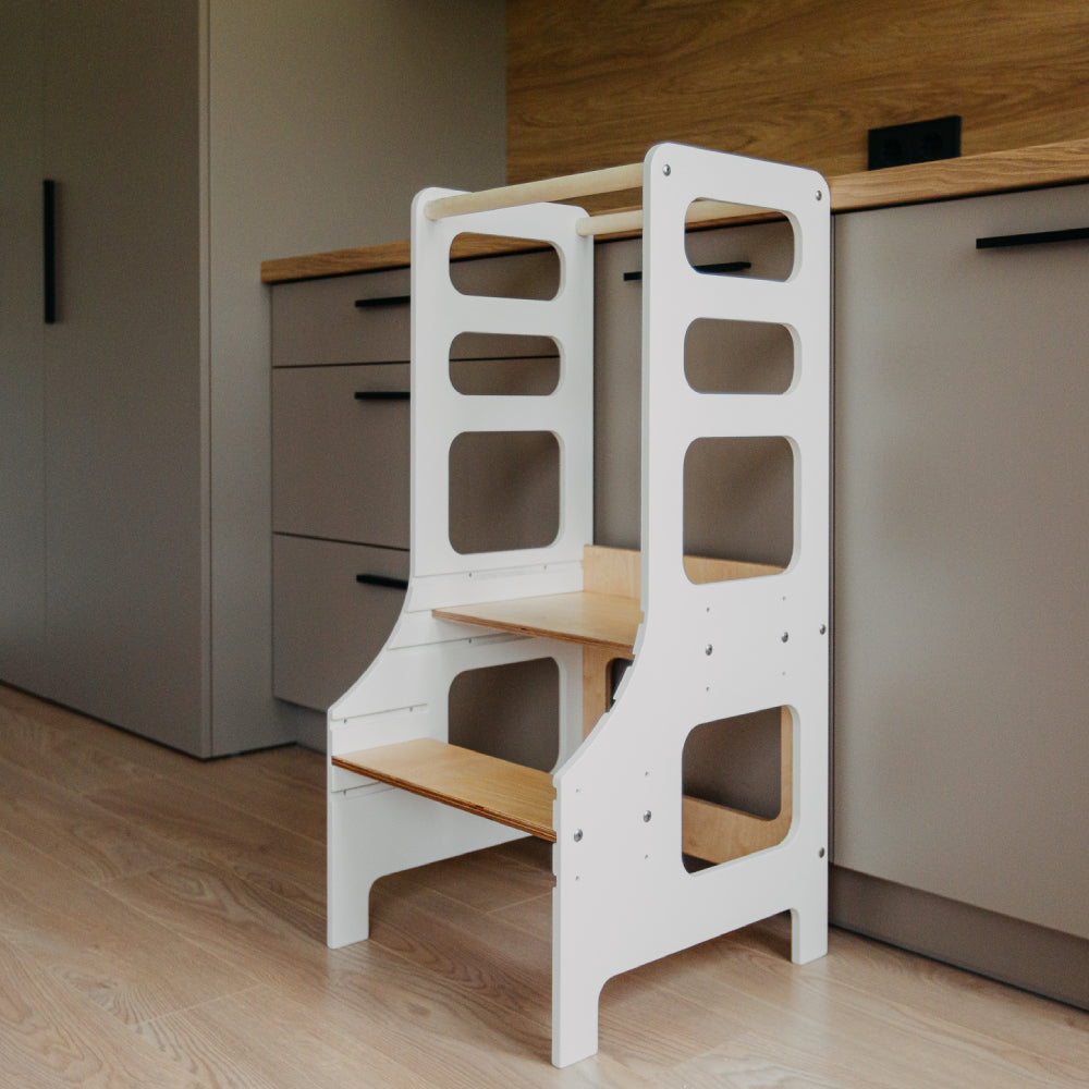 Adjustable height kitchen tower