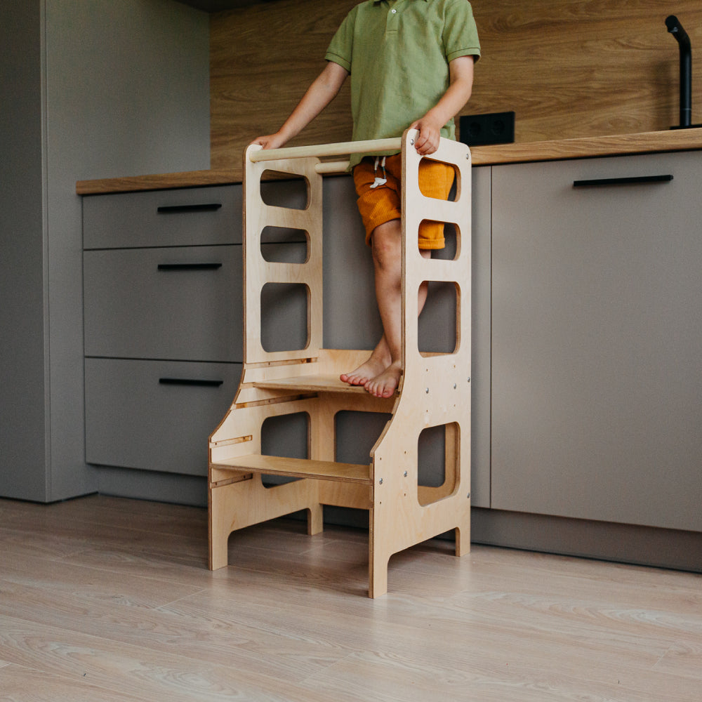 Adjustable height kitchen tower