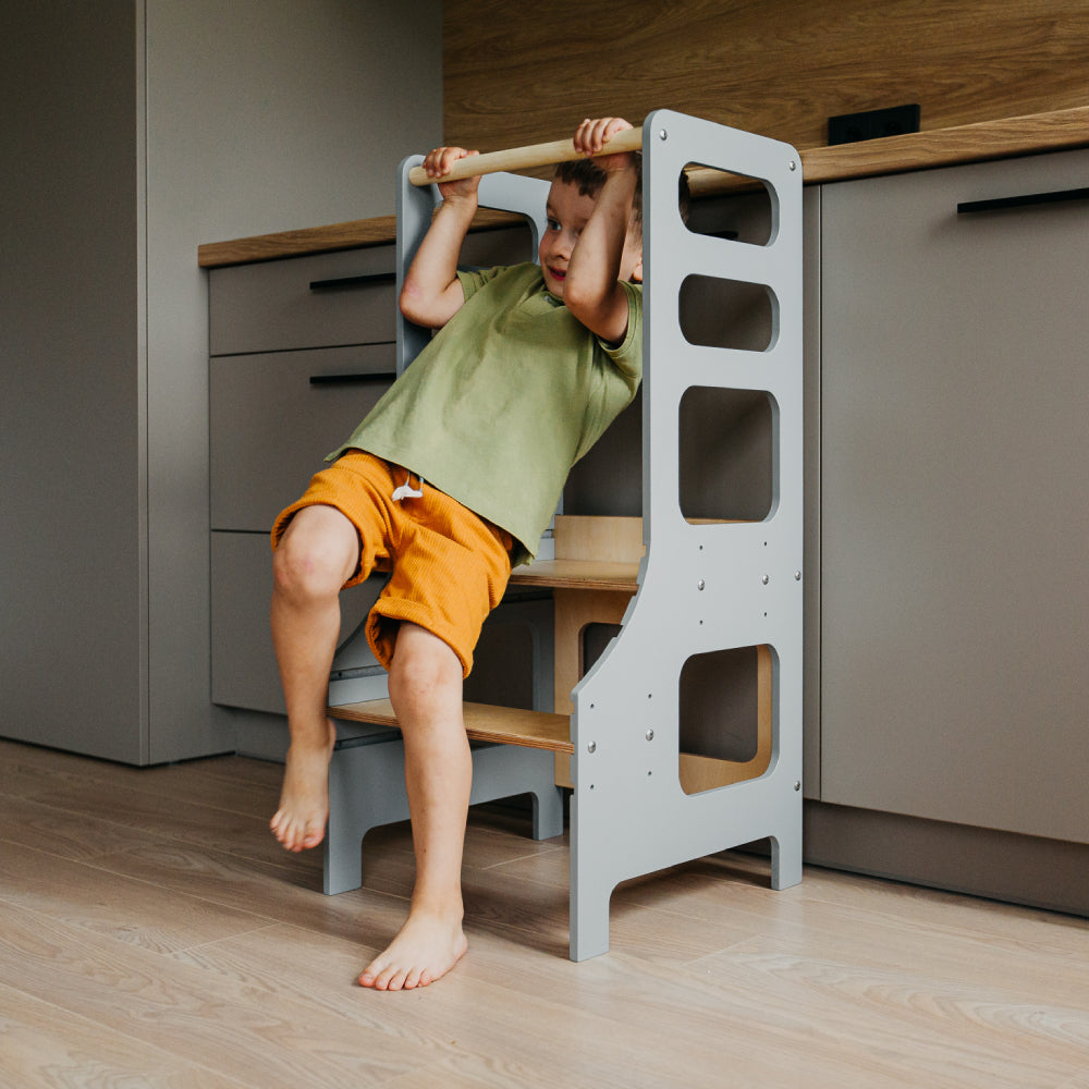 Adjustable height kitchen tower
