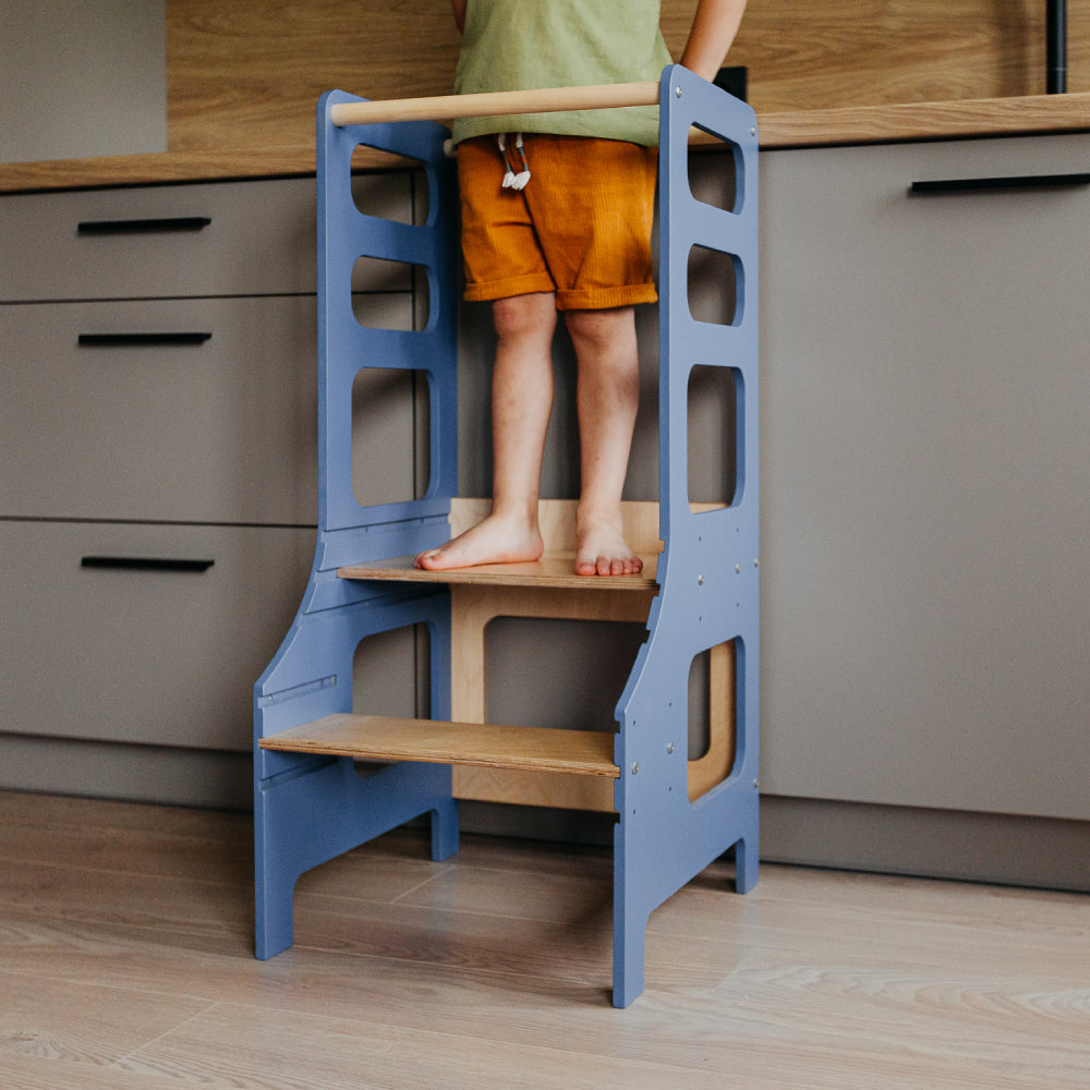 Adjustable height kitchen tower