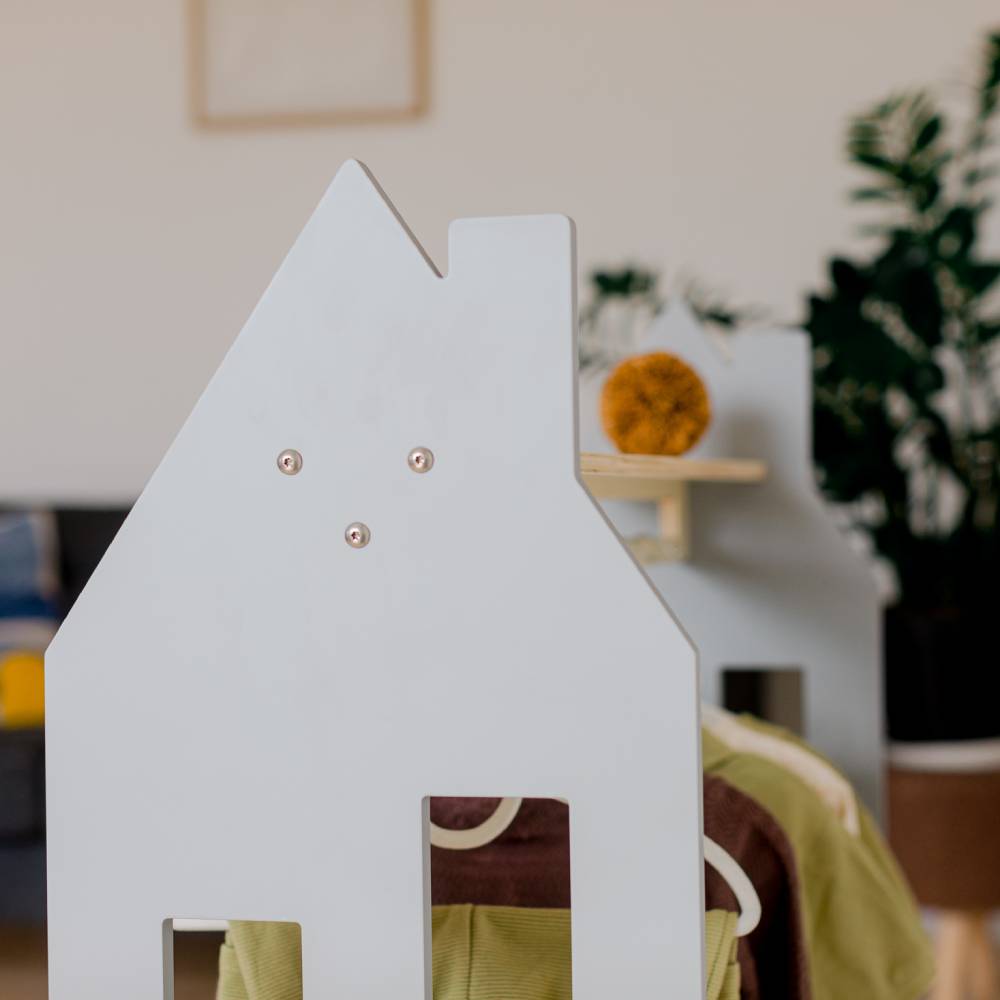 House shaped clothing rack - Duck Woodworks
