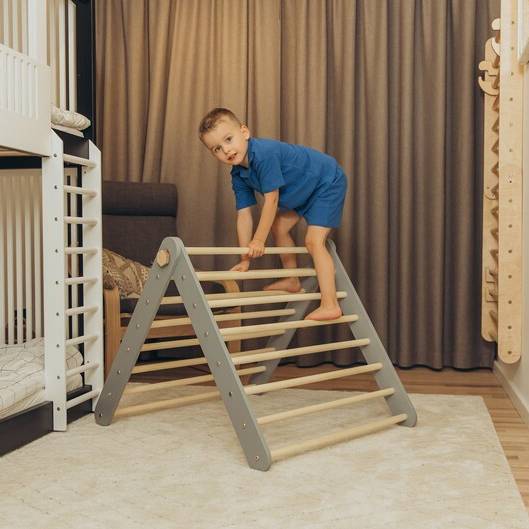 Climbing Triangle