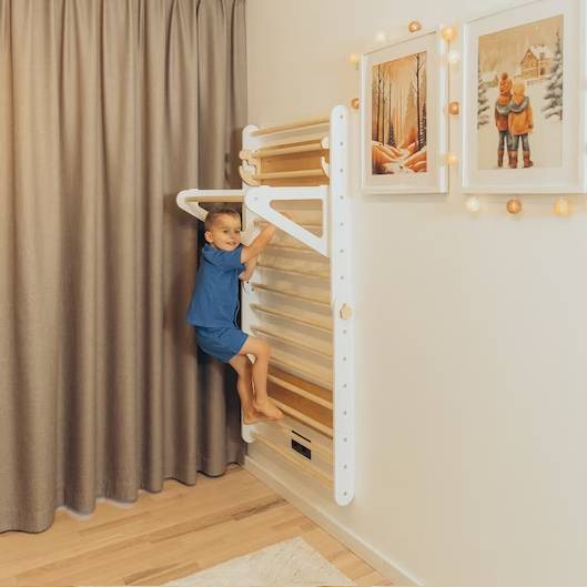 Climbing Triangle - Swedish Ladder set with a slide