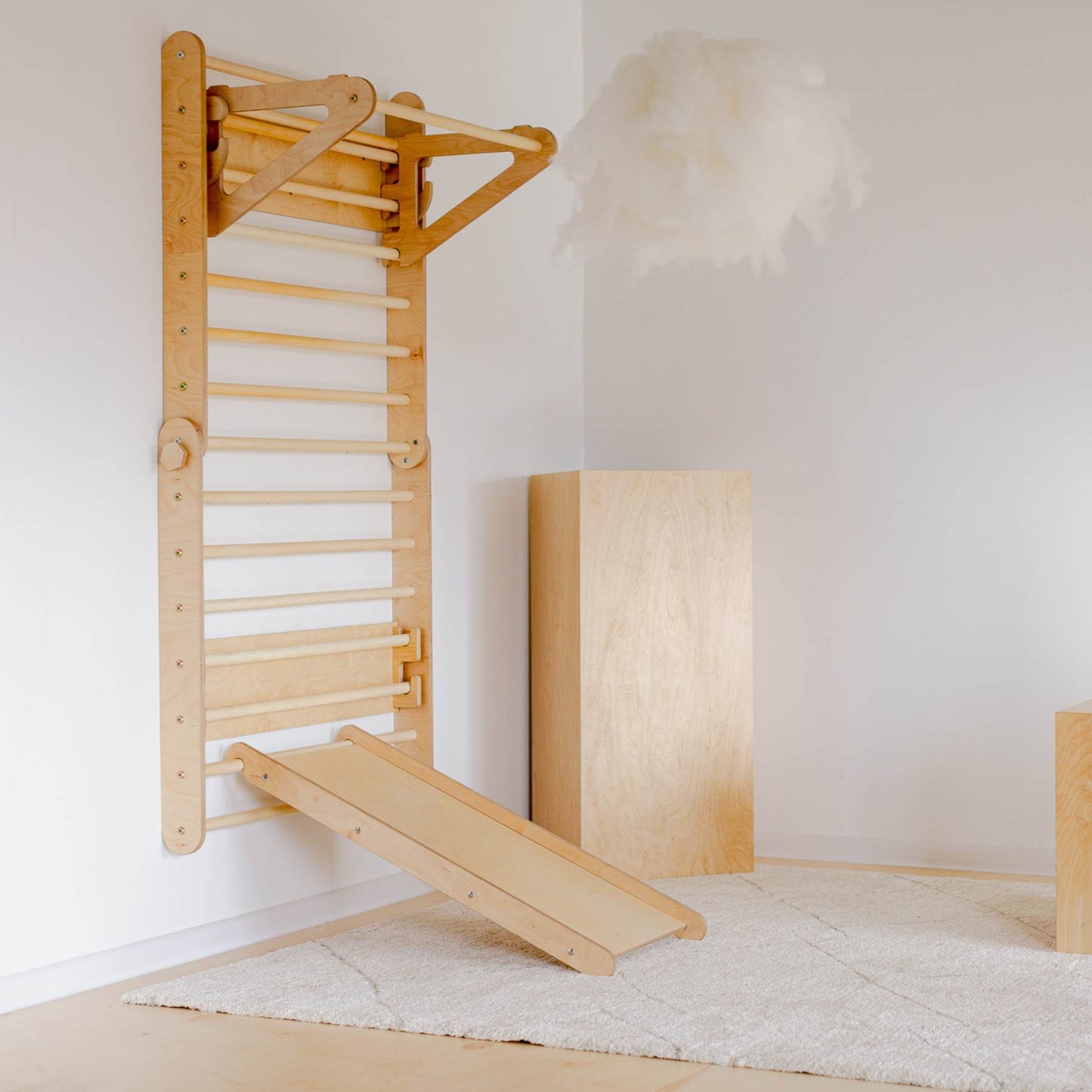 Climbing Triangle - Swedish Ladder set with a slide