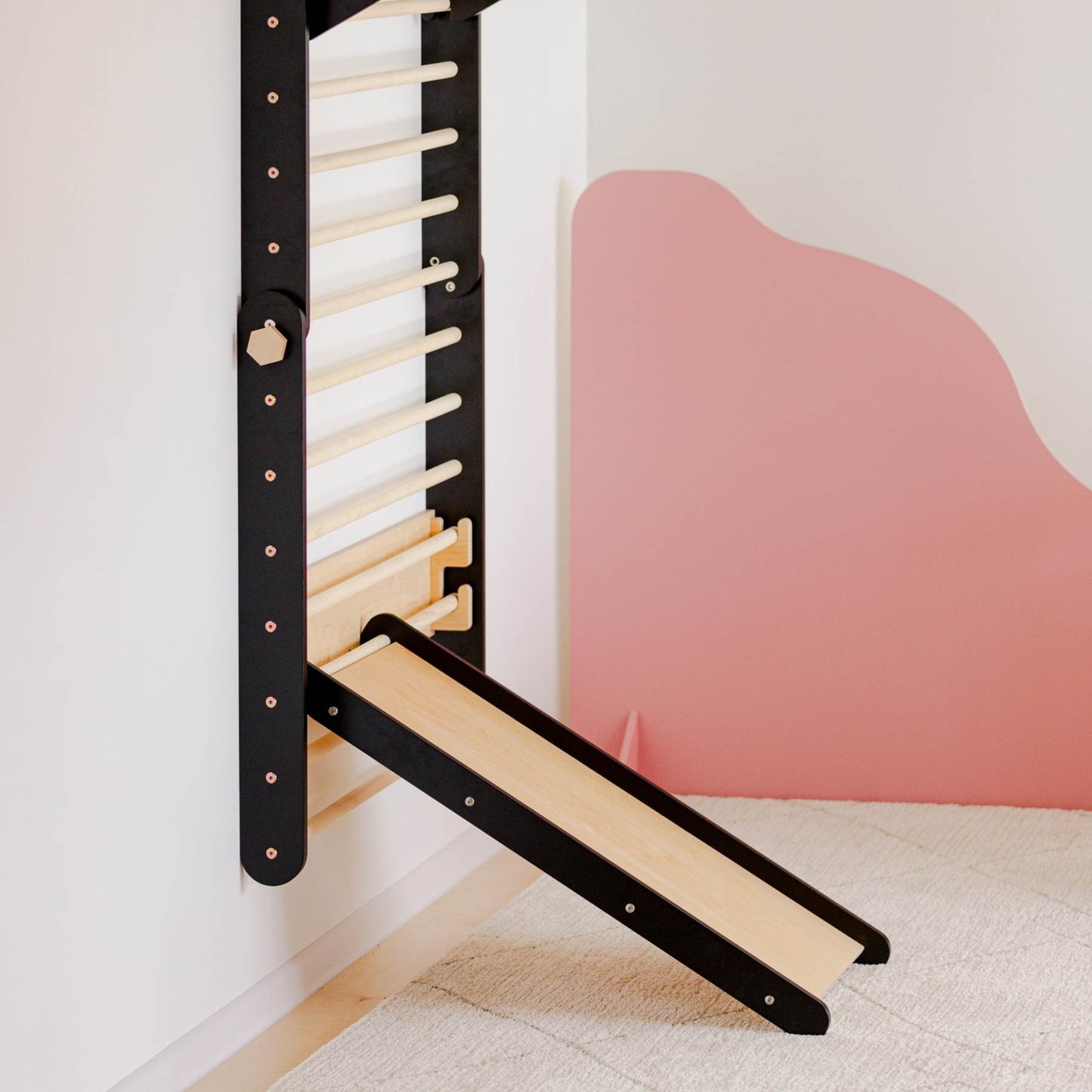 Climbing Triangle - Swedish Ladder set with a slide
