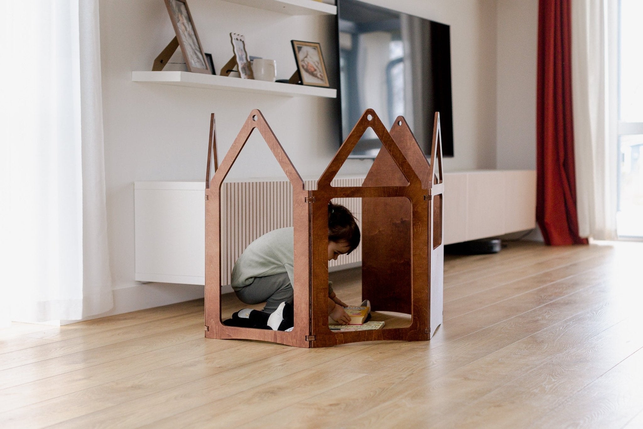 ZigZag house | Honey glaze - Duck Woodworks