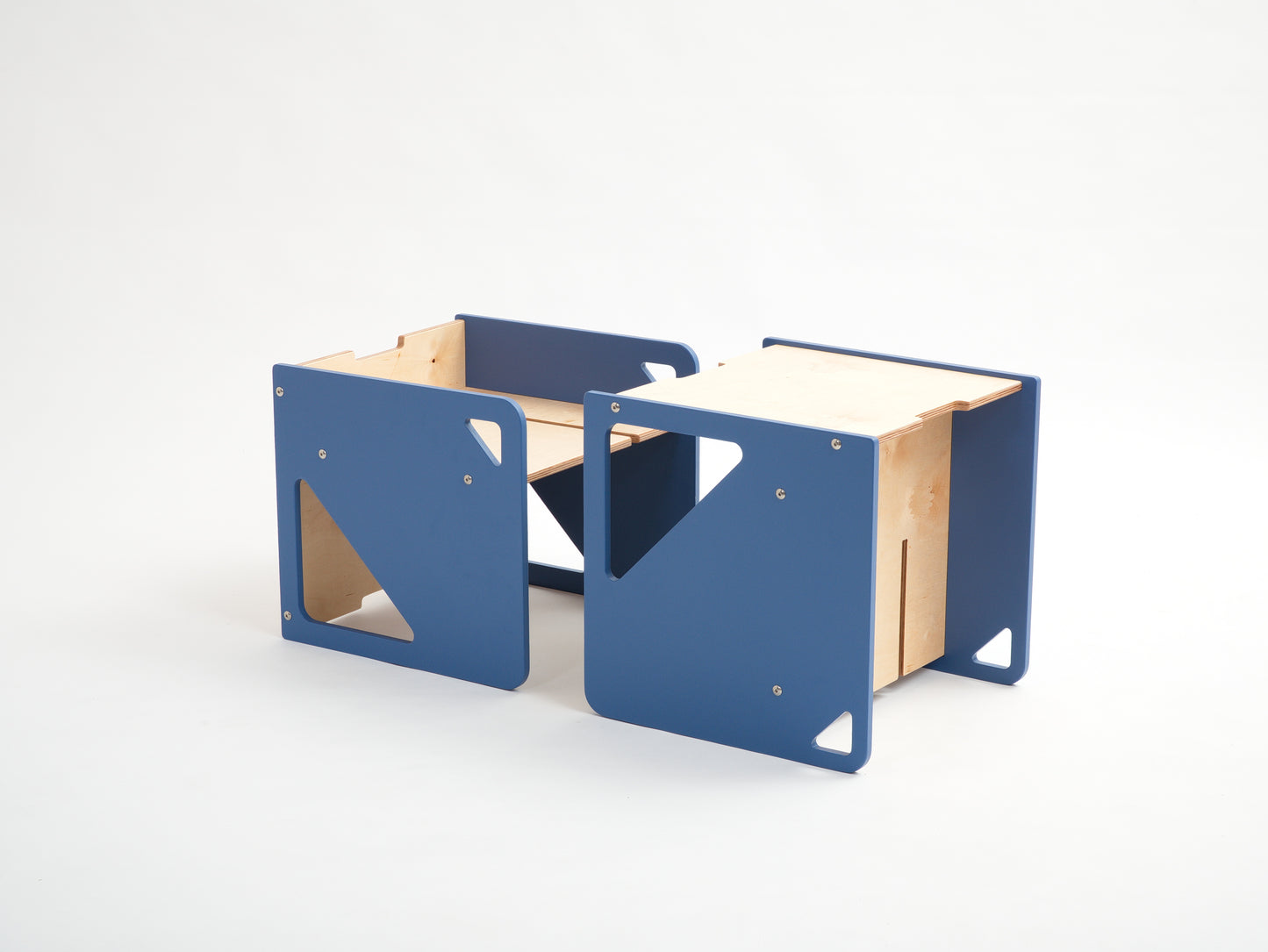 2-in-1 Table and Cube Chair