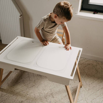 Sensory table