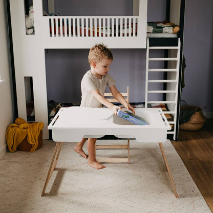 Sensory table