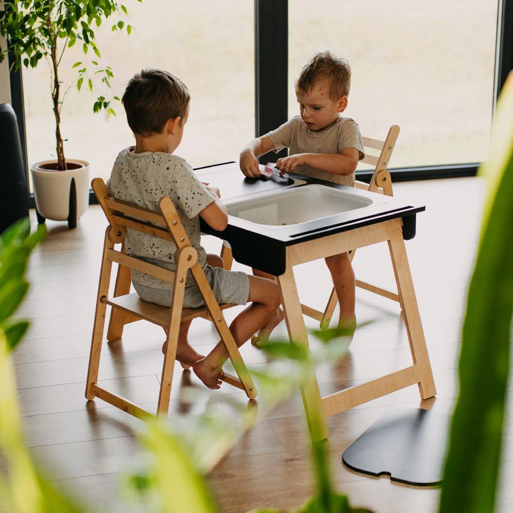 Sensory table