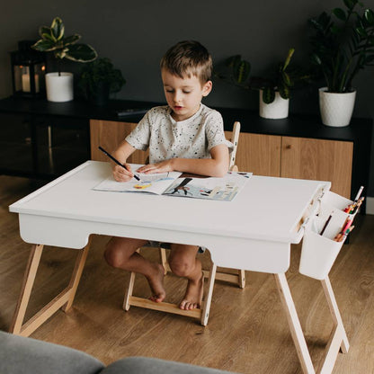 Montessori table