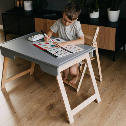 Montessori table