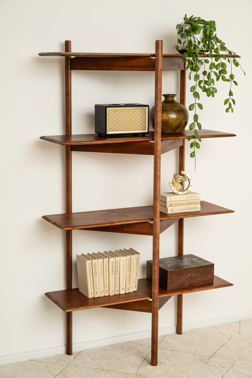 Mid Century Modern Bookcase | Tripod