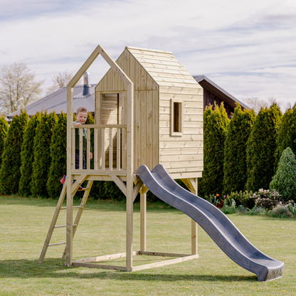 XL Duck House With A Slide