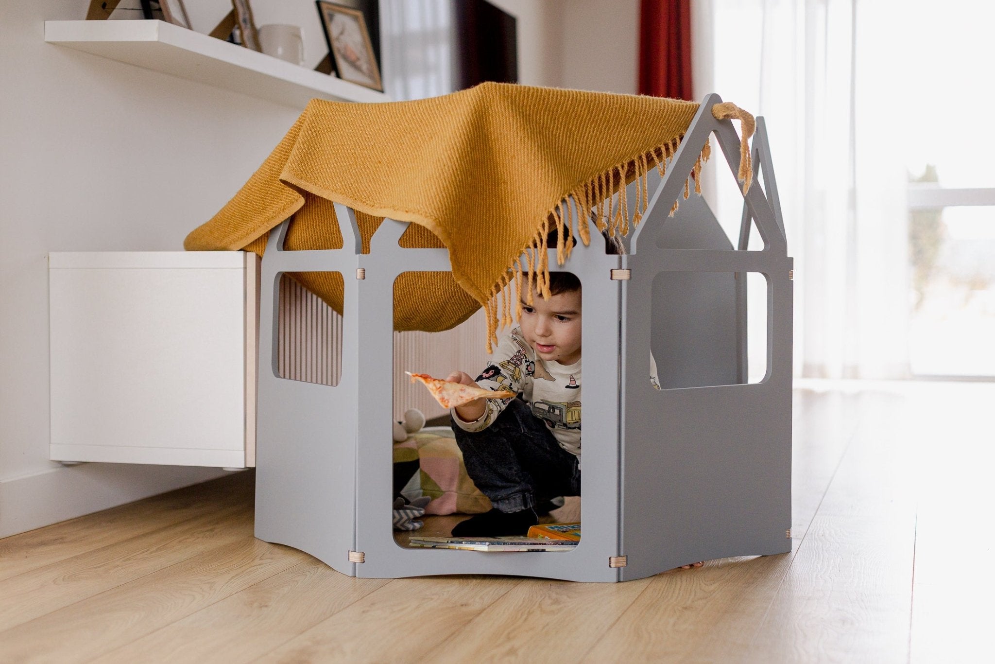 ZigZag house | Honey glaze - Duck Woodworks