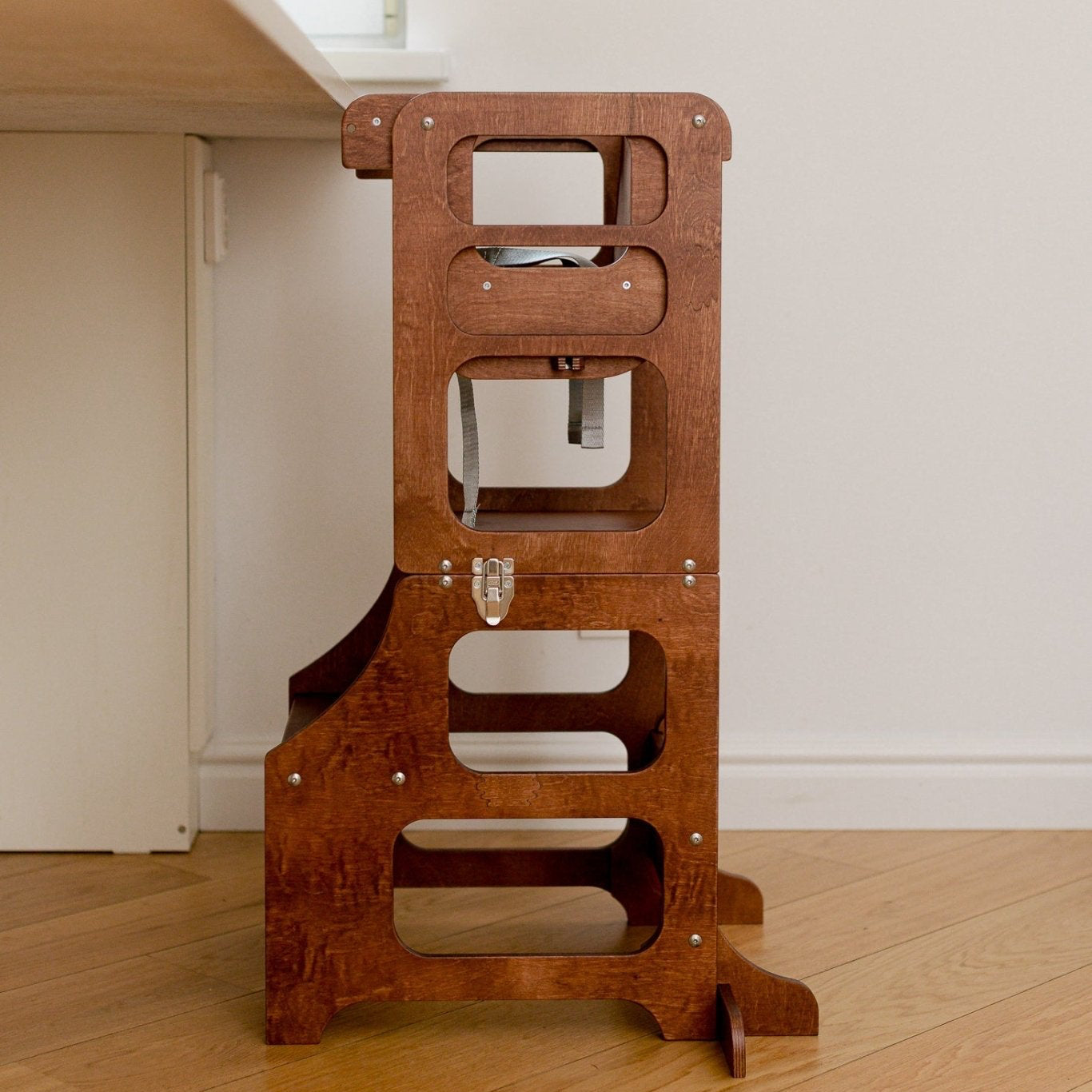 Mid-Century modern foldable kitchen tower high chair – Duck Woodworks